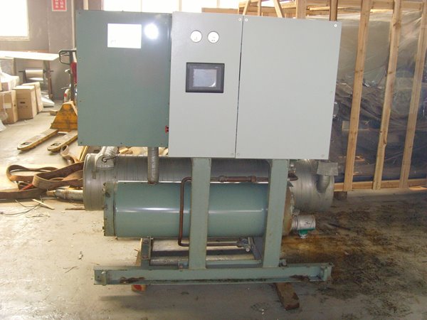 禄丰酒店中央空调不停机清洗方法介绍